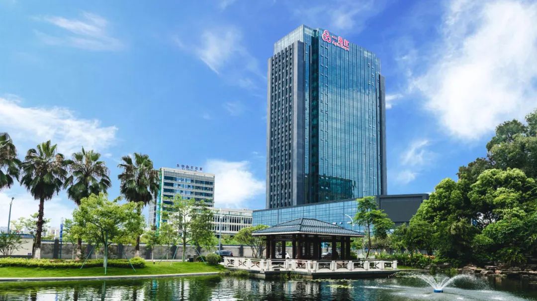 说明: https://mmbiz.qpic.cn/sz_mmbiz_jpg/sFqAnGX0Tk16iaDQbXvn2tuUMC81yzySheXjVibgoJjjMoBTqib5LXU3uNRlVmnFzr1WKQQc26vjc9fZKUnU7az1Q/640?wx_fmt=jpeg&from=appmsg